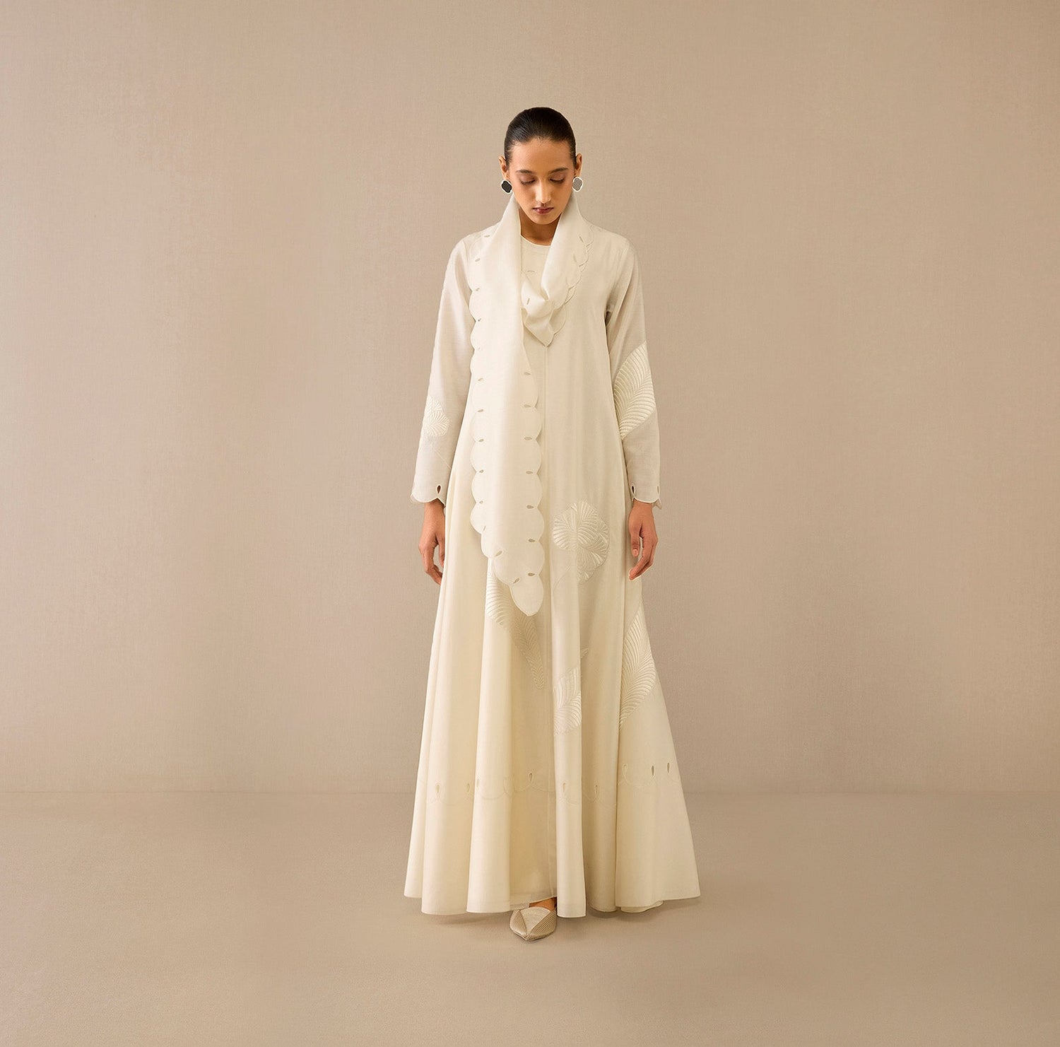 Chanderi Zainat Abaya – Ivory