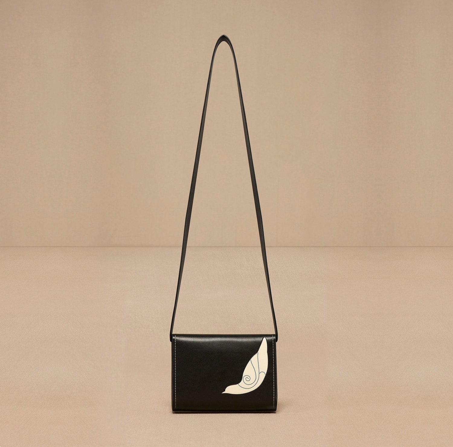 Faux Lether Dilona Sling Bag – Black
