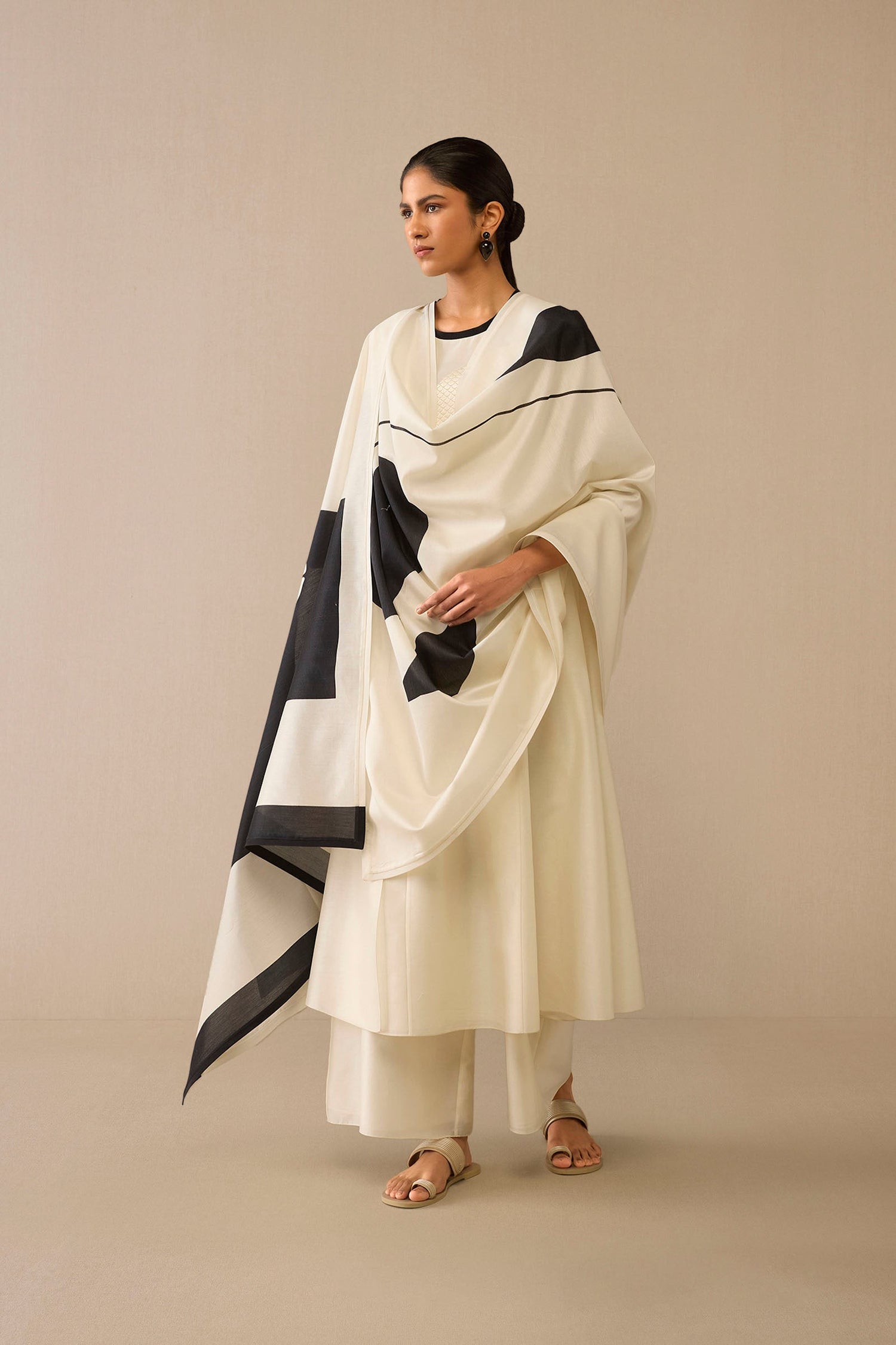 Chanderi Dilkhush Kurta Set – Ivory