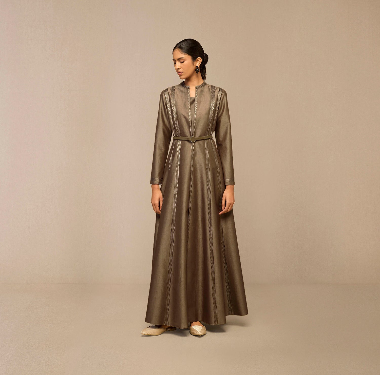 Chanderi Rubab Abaya Set – Grey