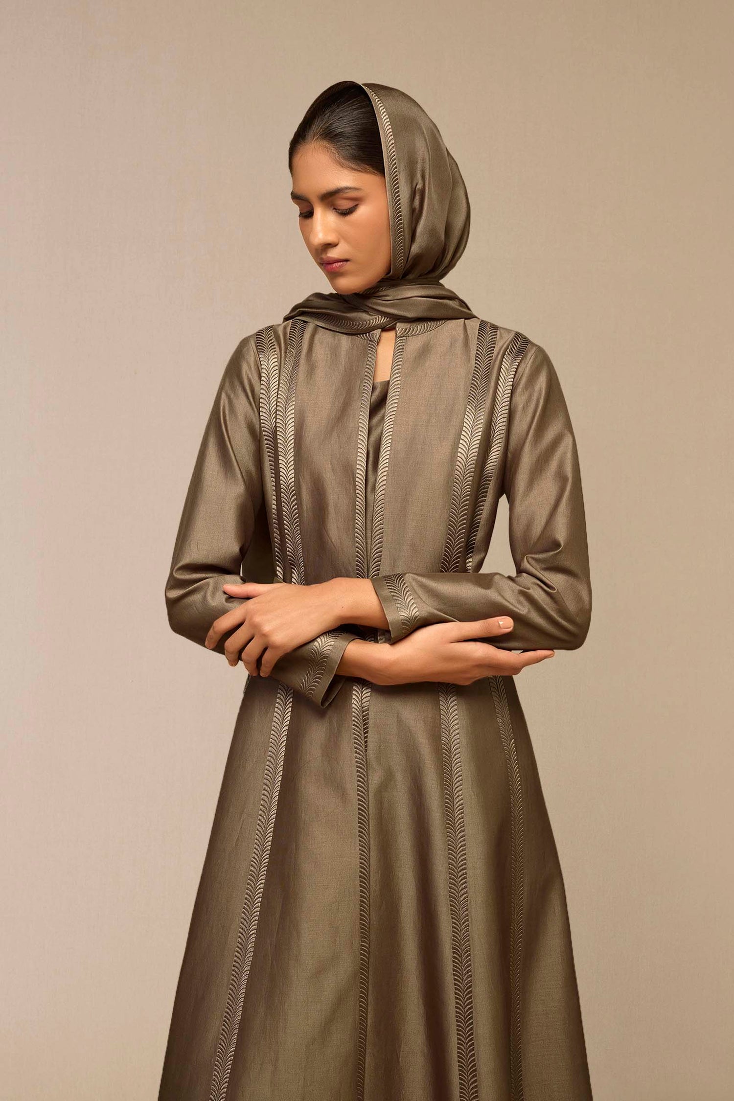 Chanderi Rubab Abaya Set – Grey
