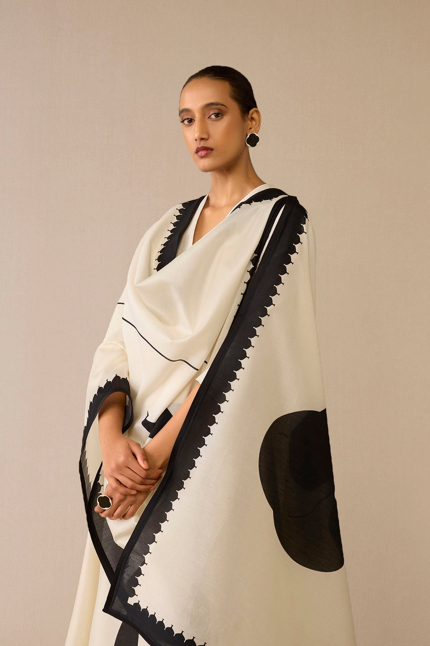 Chanderi Dilruba Kurta Set – Ivory