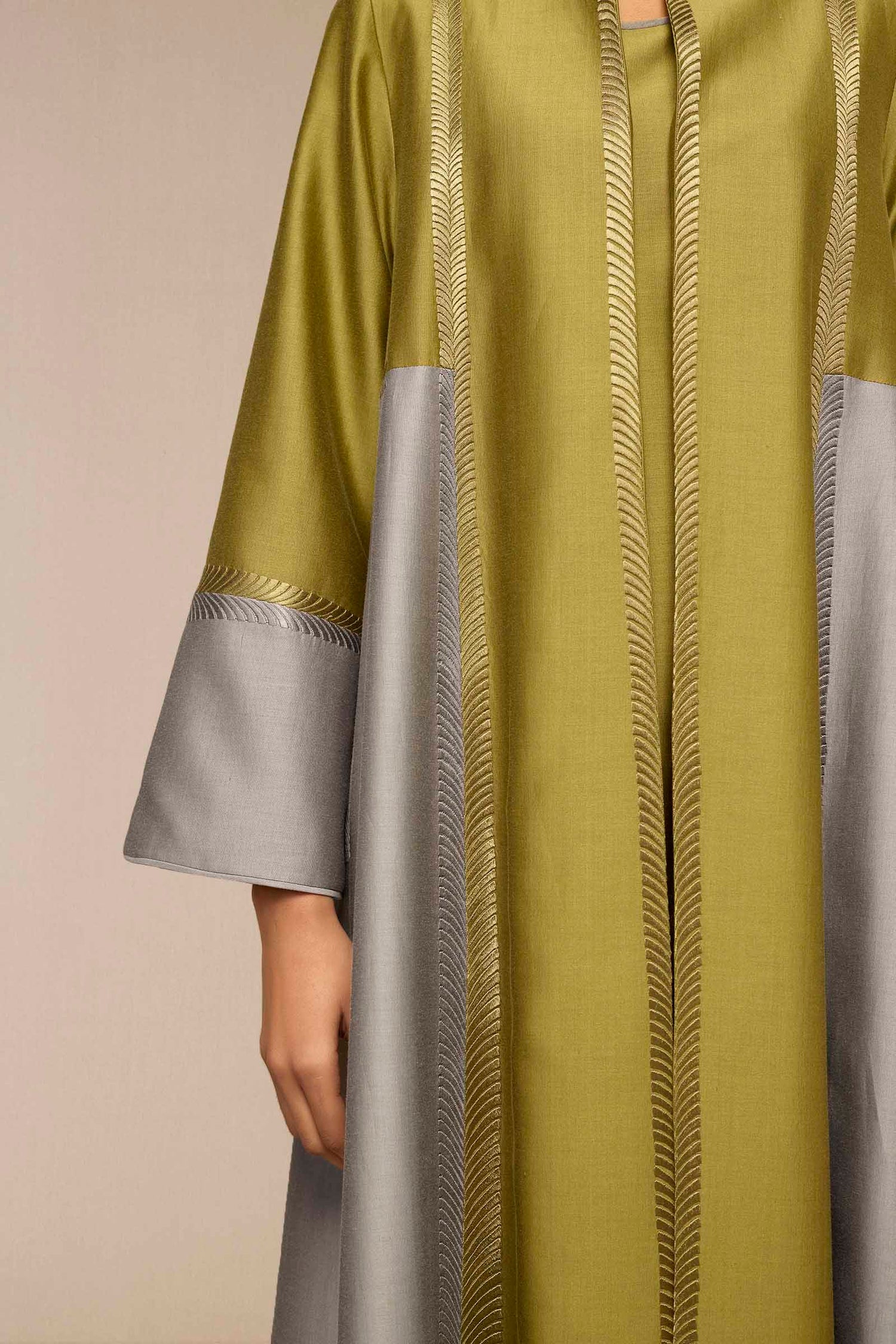 Chanderi Areeba Abaya Set – Green