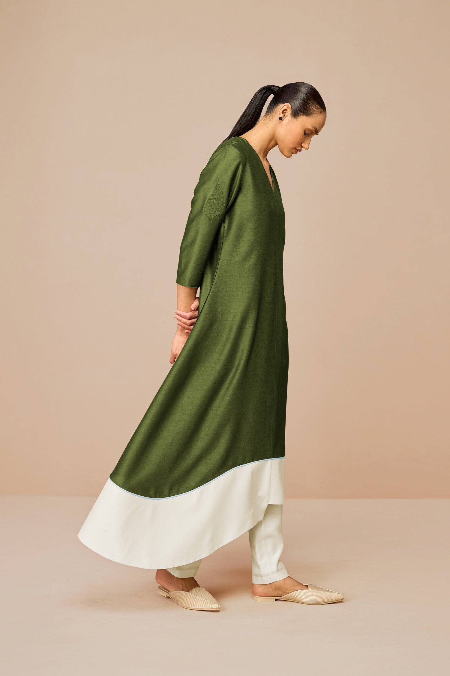 Chanderi Tasia Kurta Set – Green