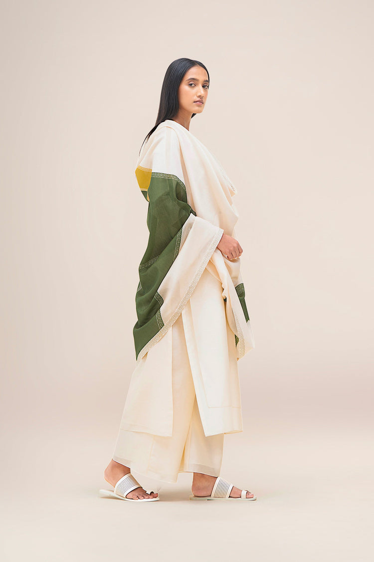 Koyal Kurta Set