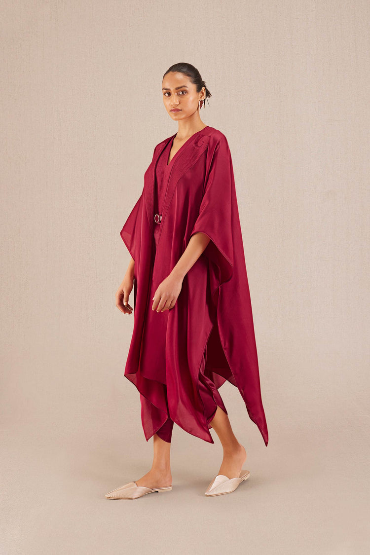 Nyra Cape Set - Wine