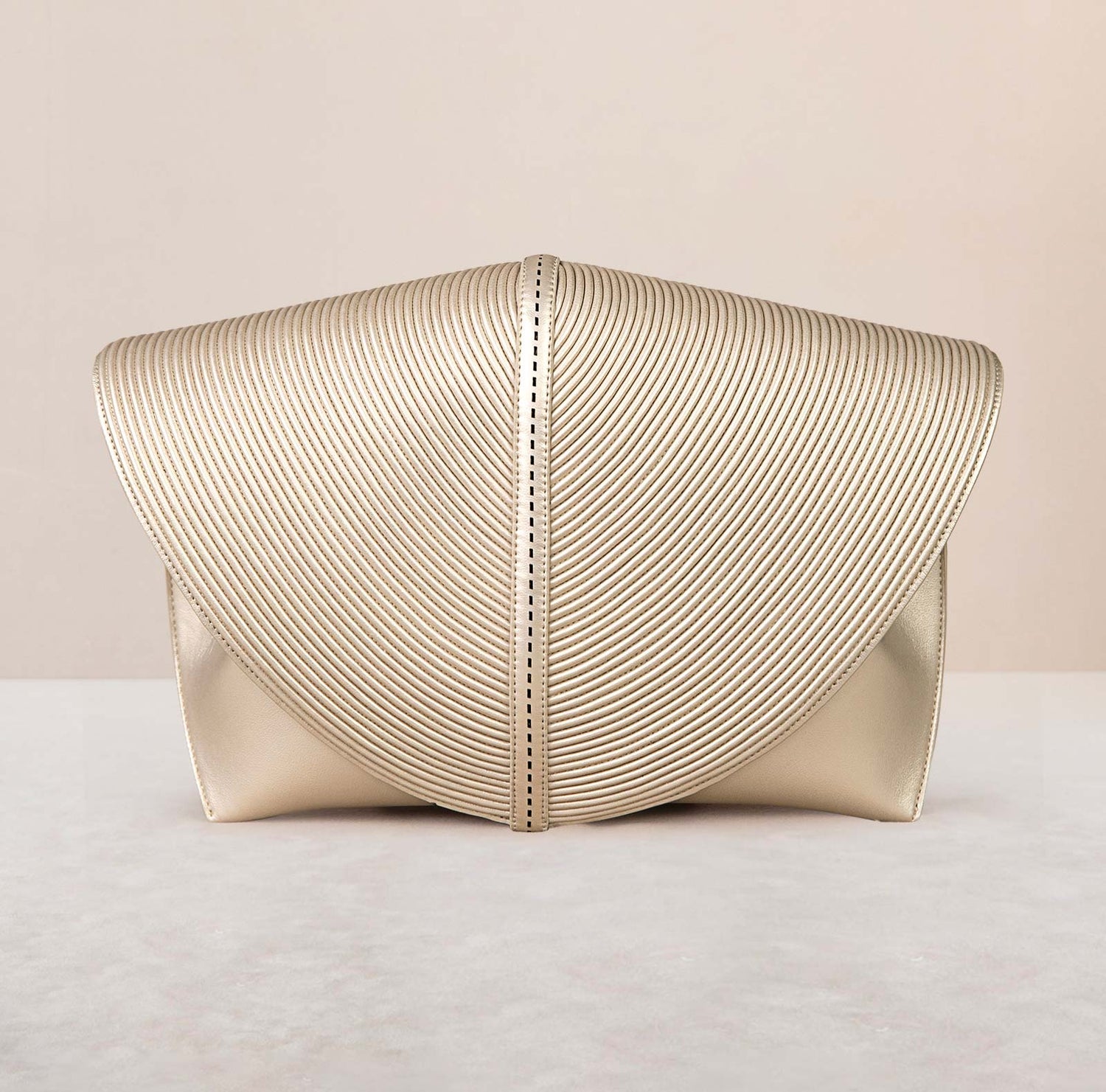 Myah Clutch - Metallic Pearl