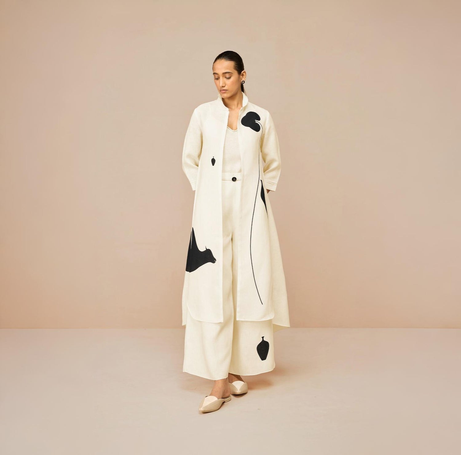  Linen Dilnawaz Jacket Set – Ivory