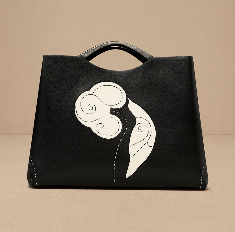 Dilbandi Tote Bag