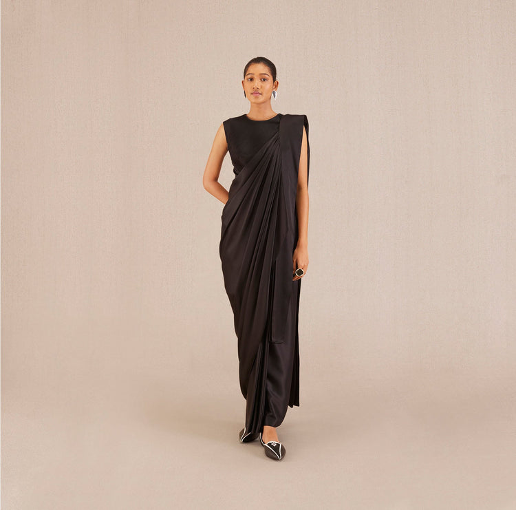 Ila Saree - Black