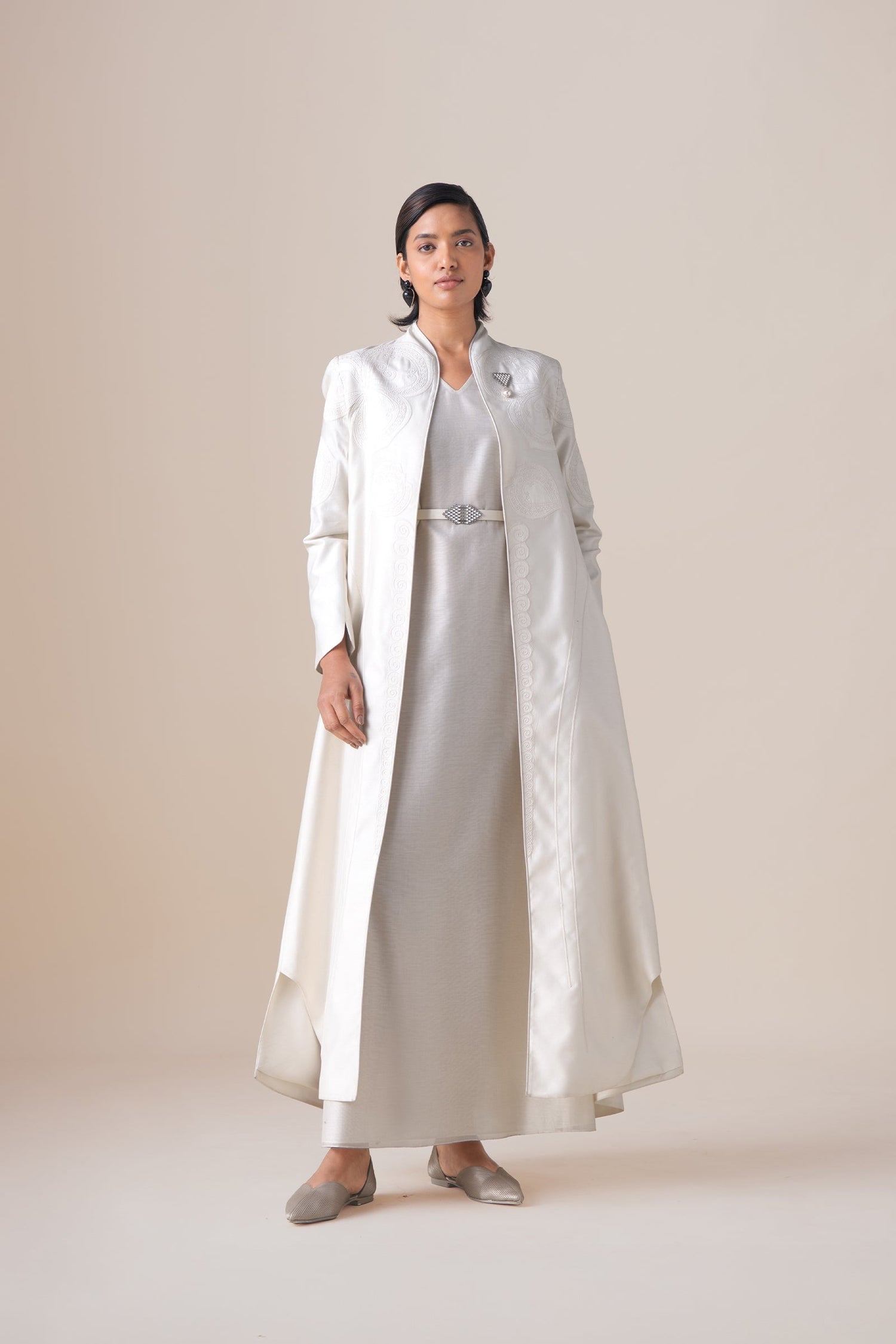    Chanderi Aluna Jacket Set – Ivory