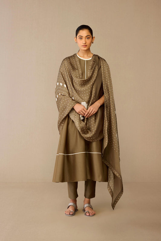 Chanderi Erisha Kurta Set – Grey