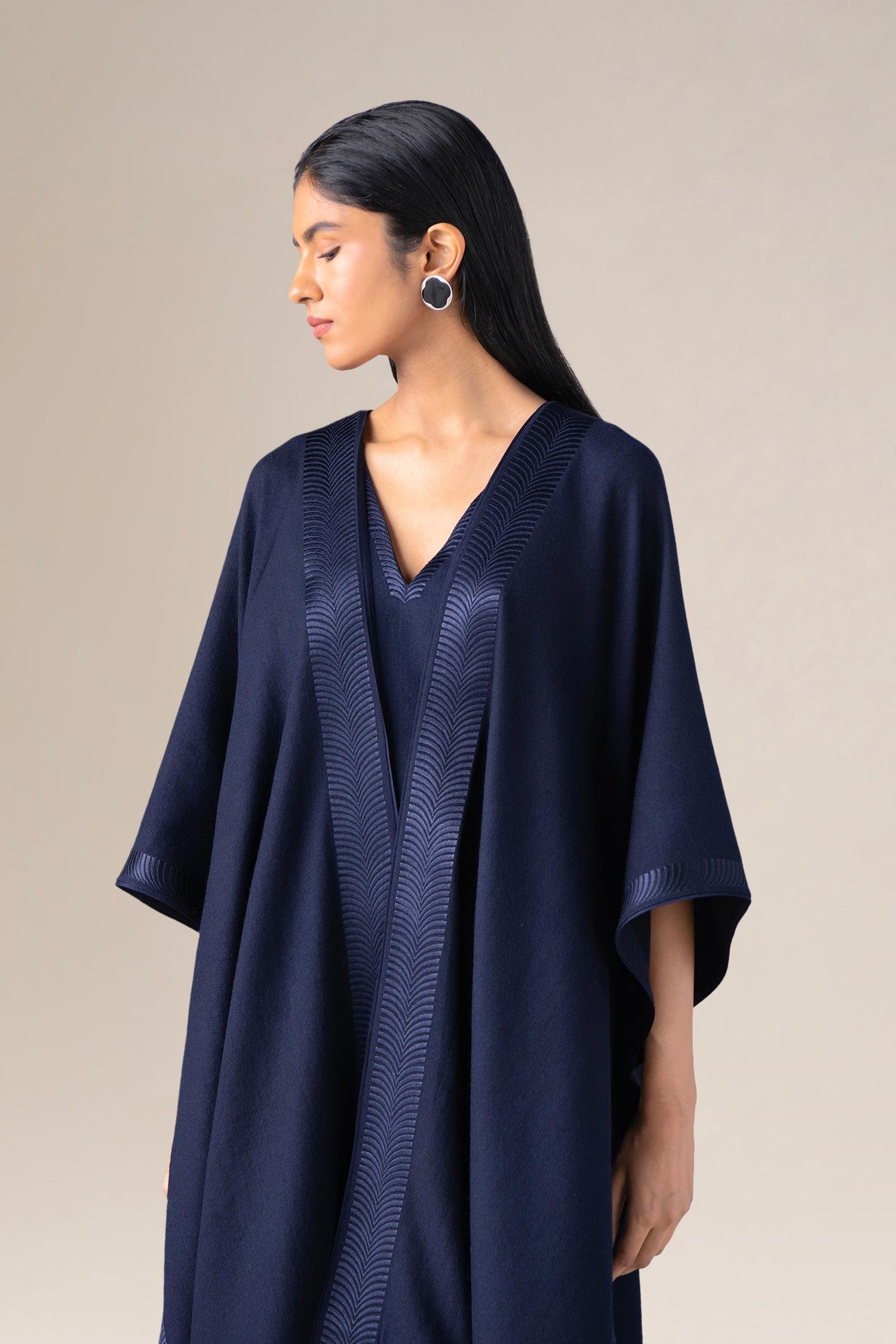 Wool Adarah Cape Set – Blue