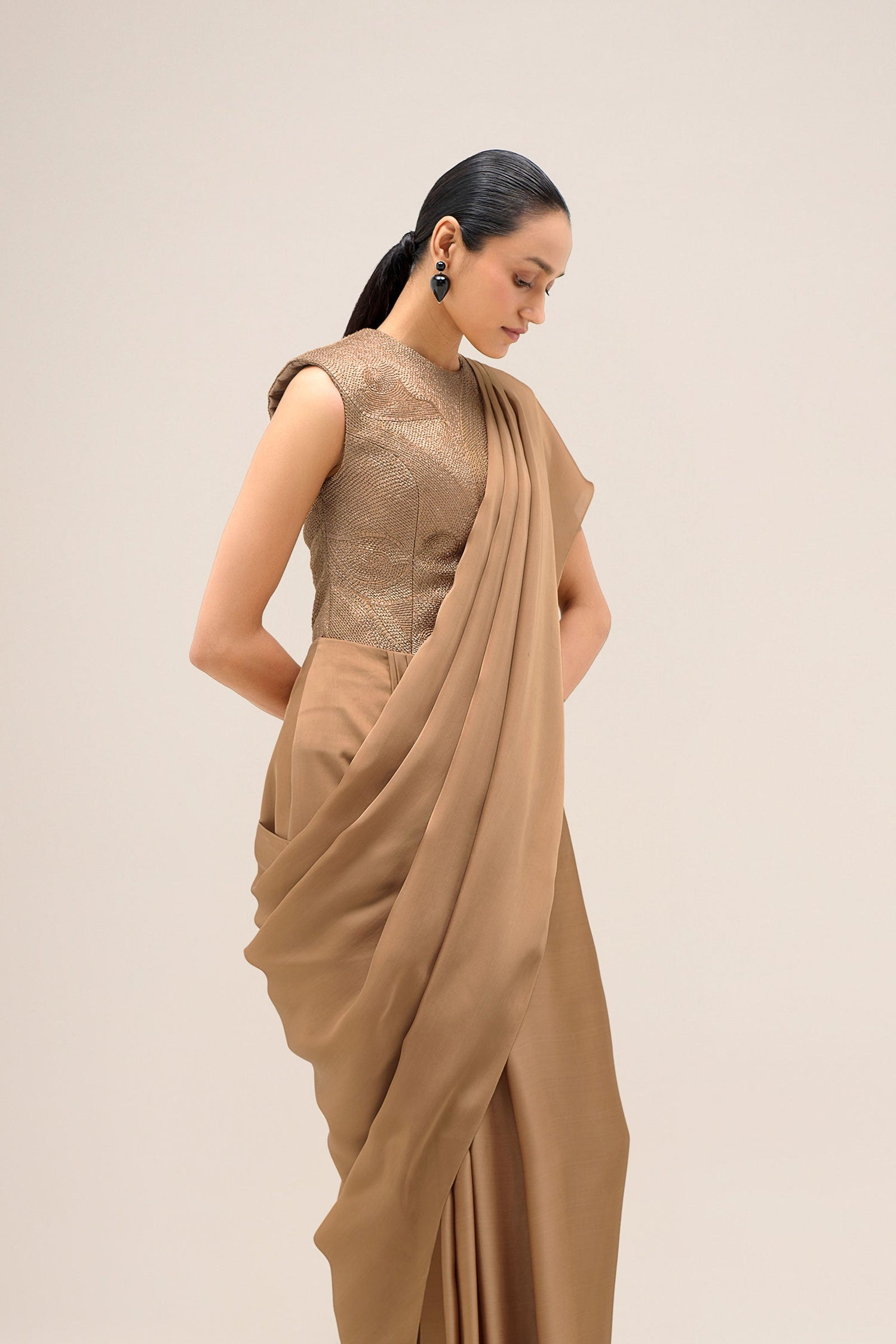  Metallic Sanah Saree Set – Metallics