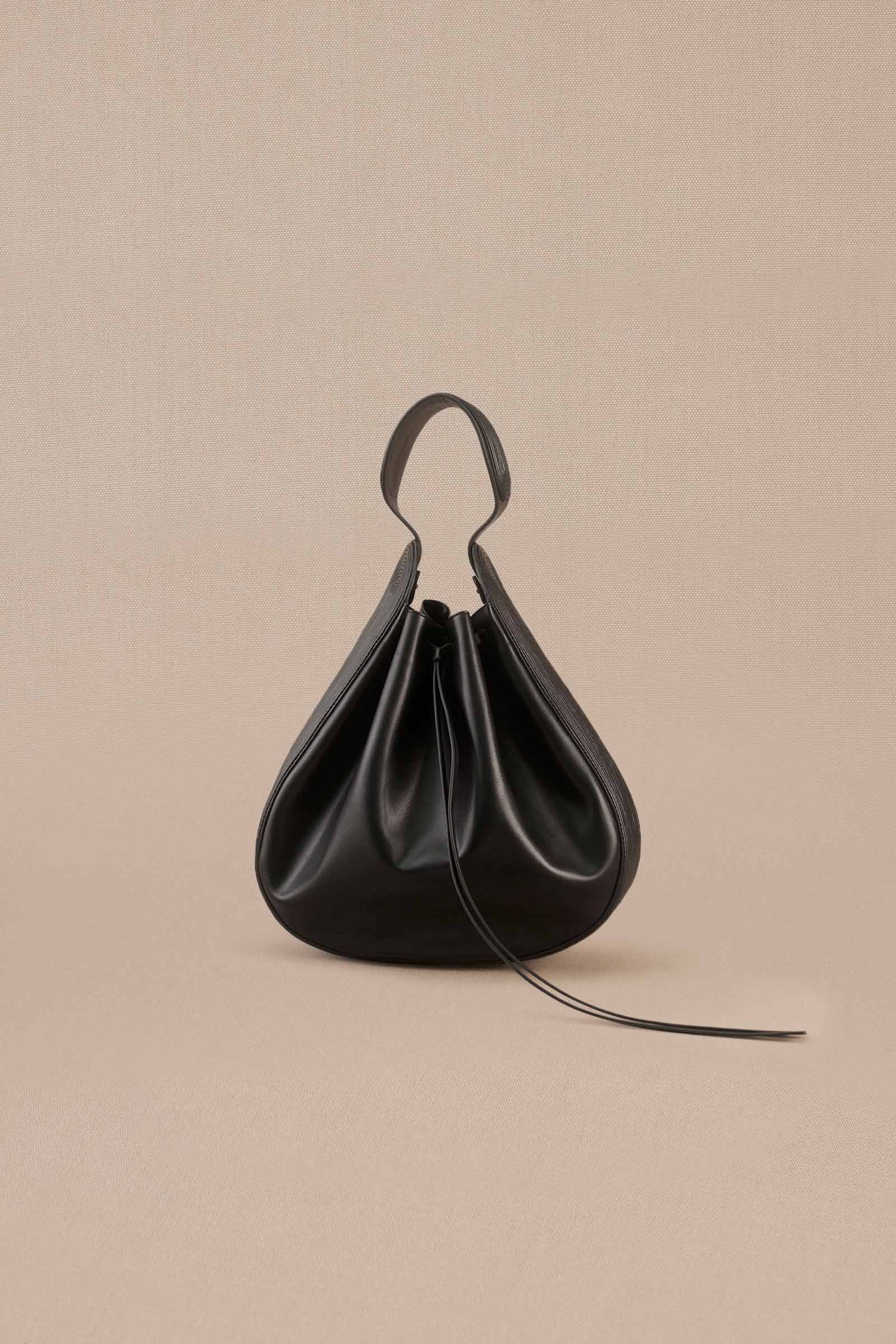 Haya Bucket Bag - Black