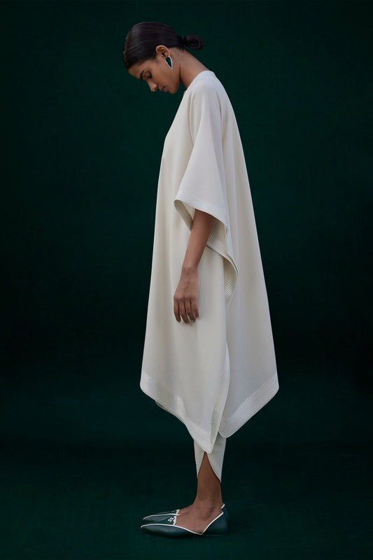 Wool Adarah Cape Set – Ivory