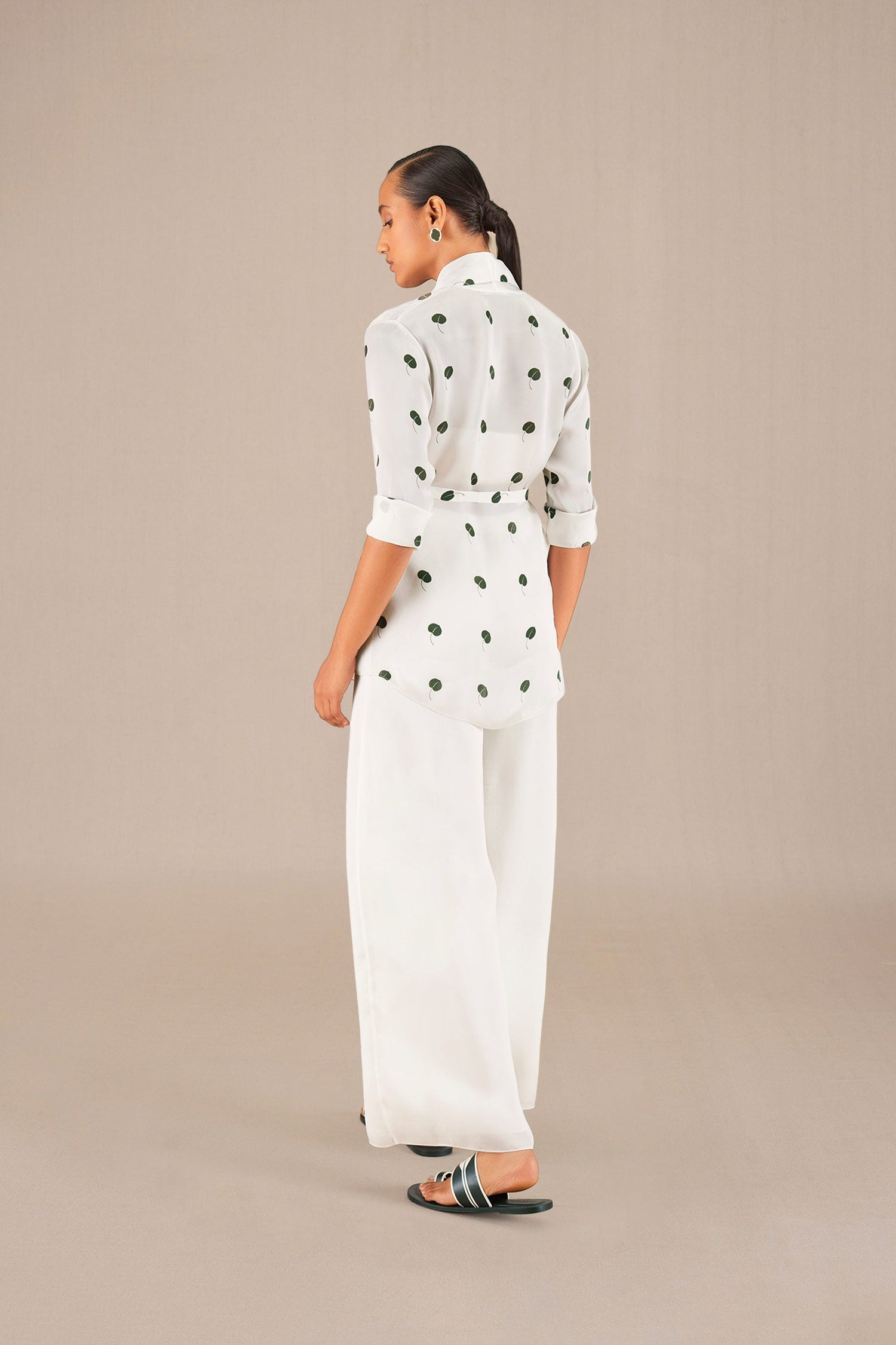 Elian Cape Set - Ivory 