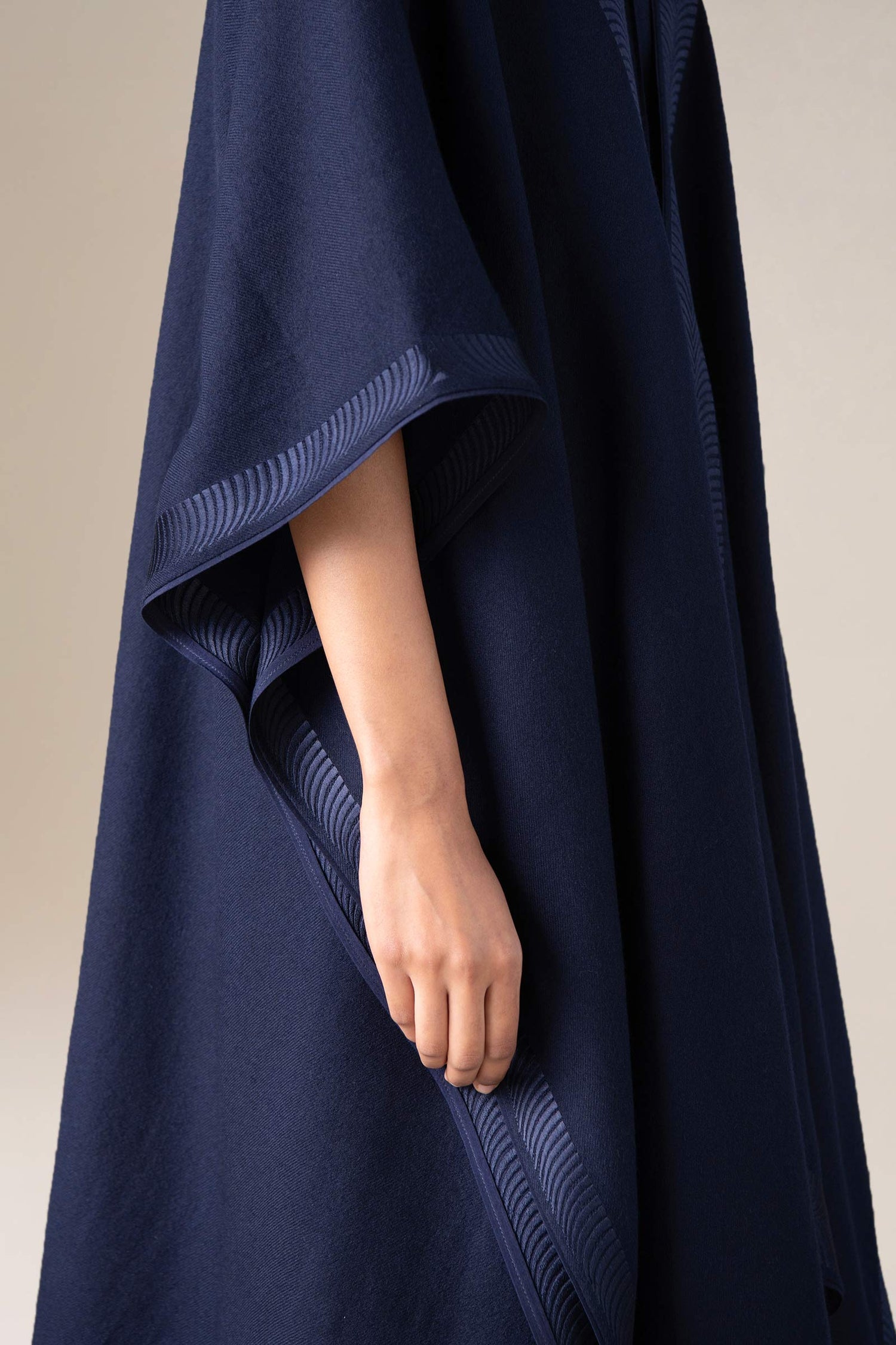  Wool Adarah Cape – Blue