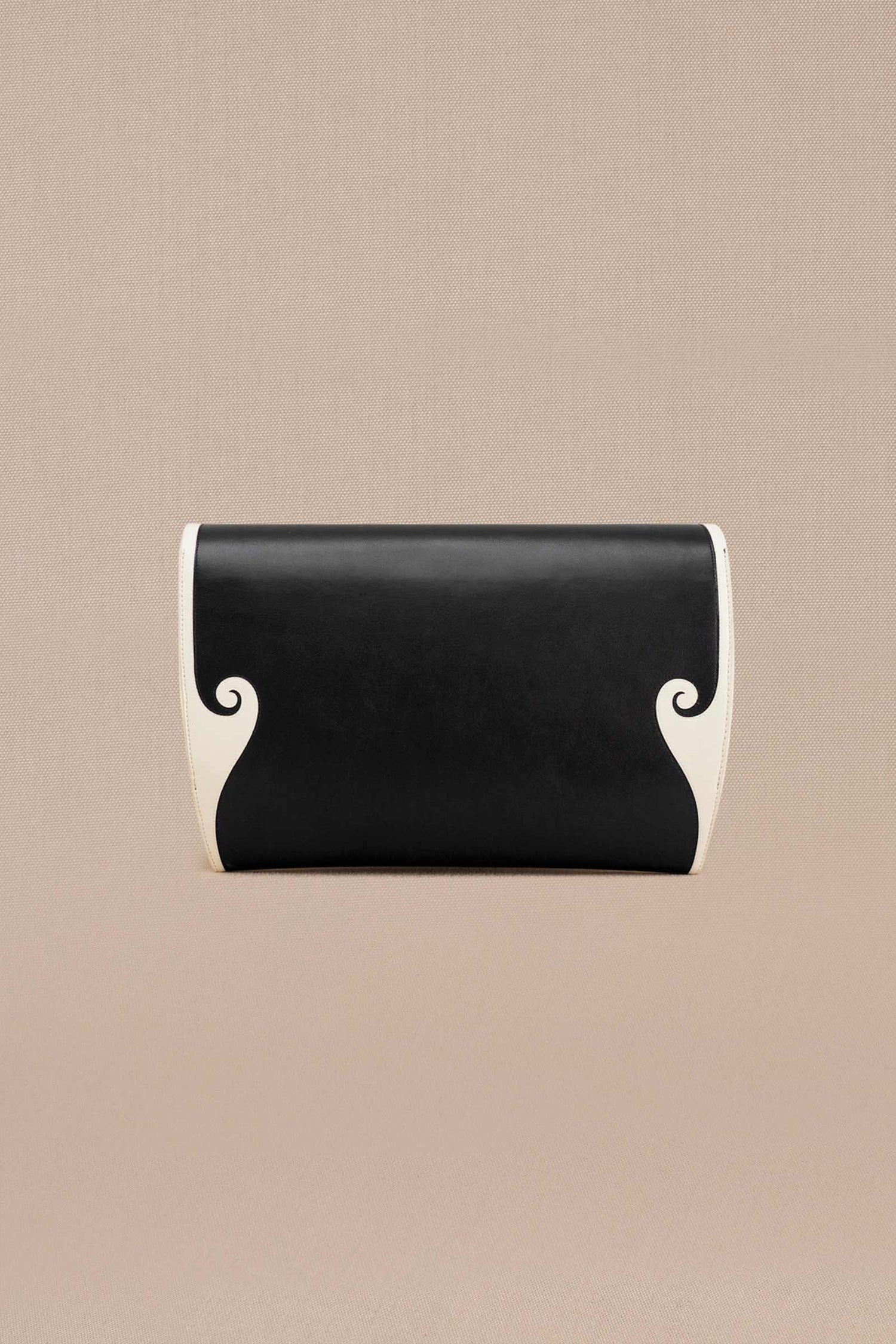 Afsa Clutch - Black