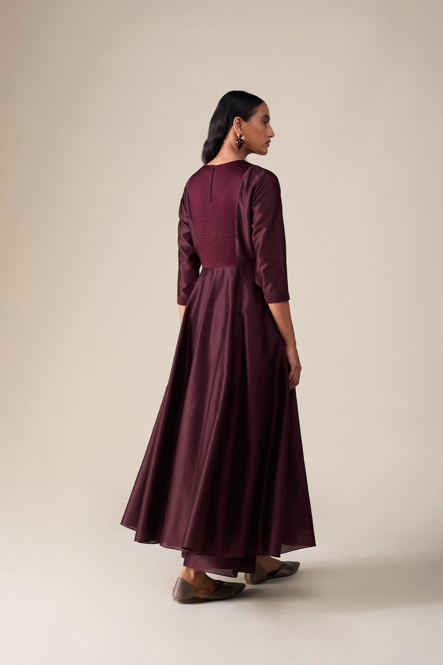  Chanderi Dilana Kurta Set – Black