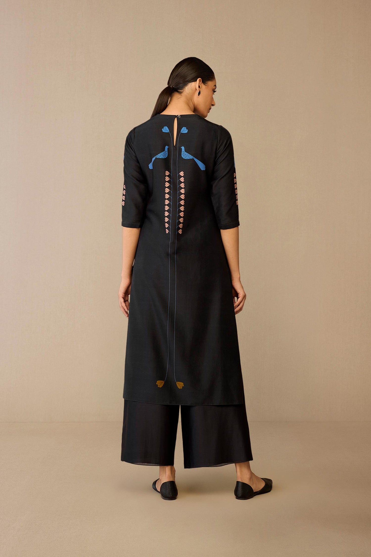  Chanderi Shaza Kurta Set – Black