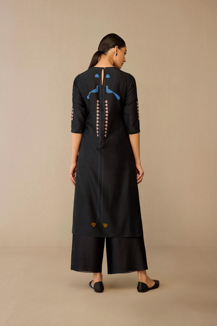 Shaza Kurta Set
