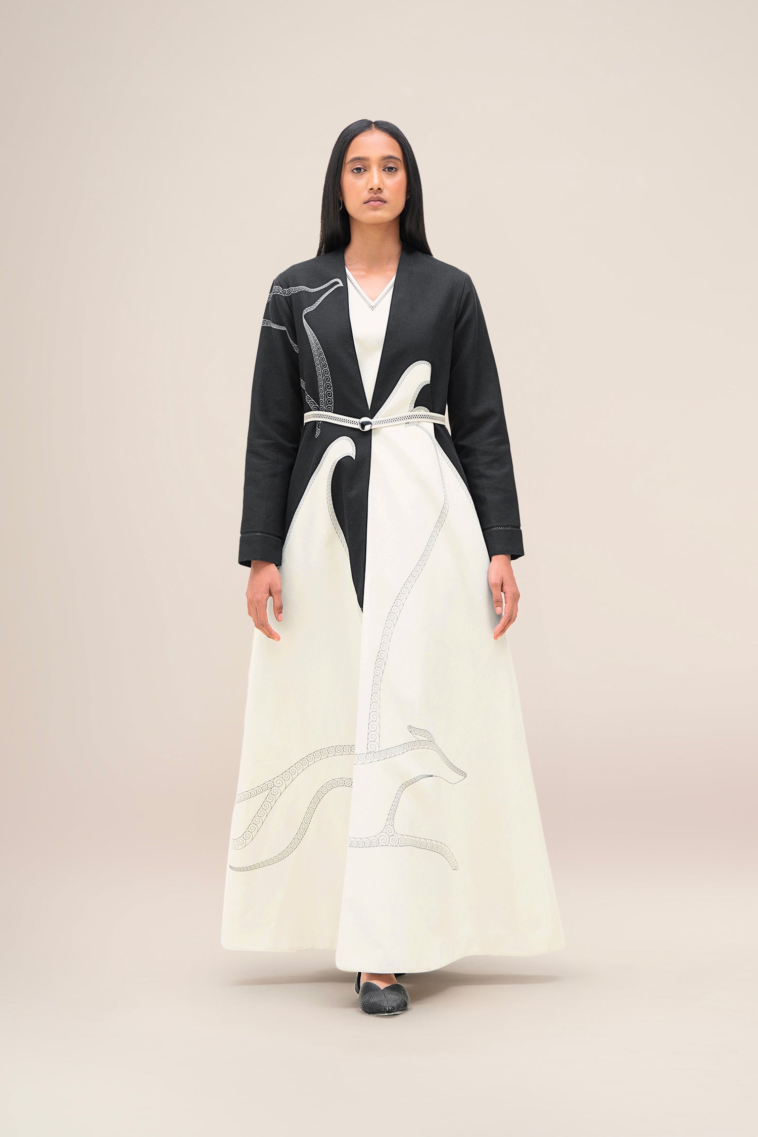  Linen Zenaida Abaya Set – Black