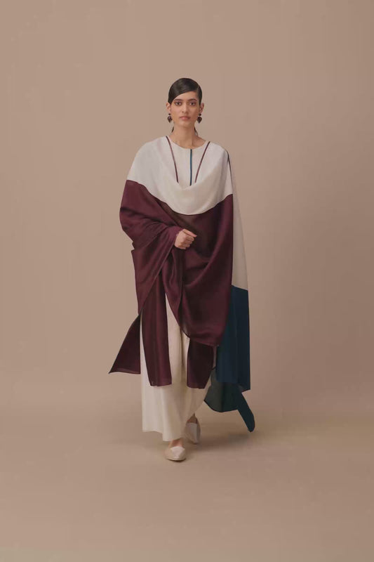 Chanderi Araiah Kurta Set – Red
