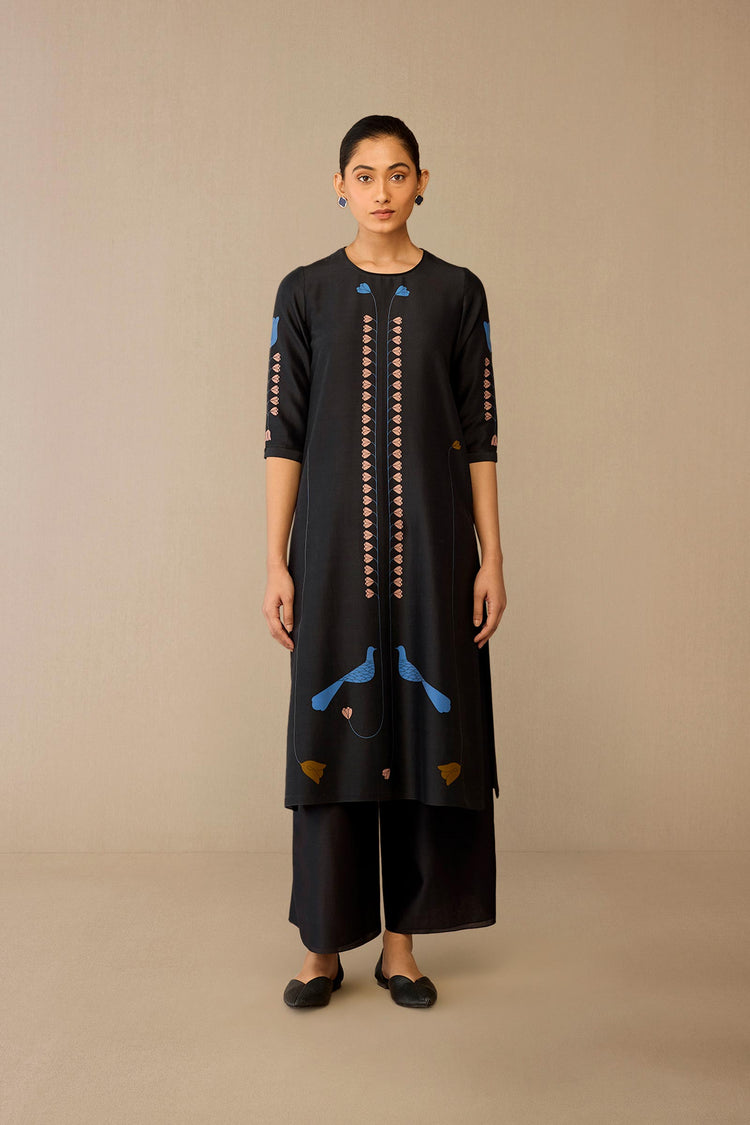 Shaza Kurta Set