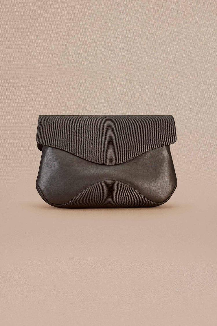 Aniyah Oversized Clutch - Gunmetal